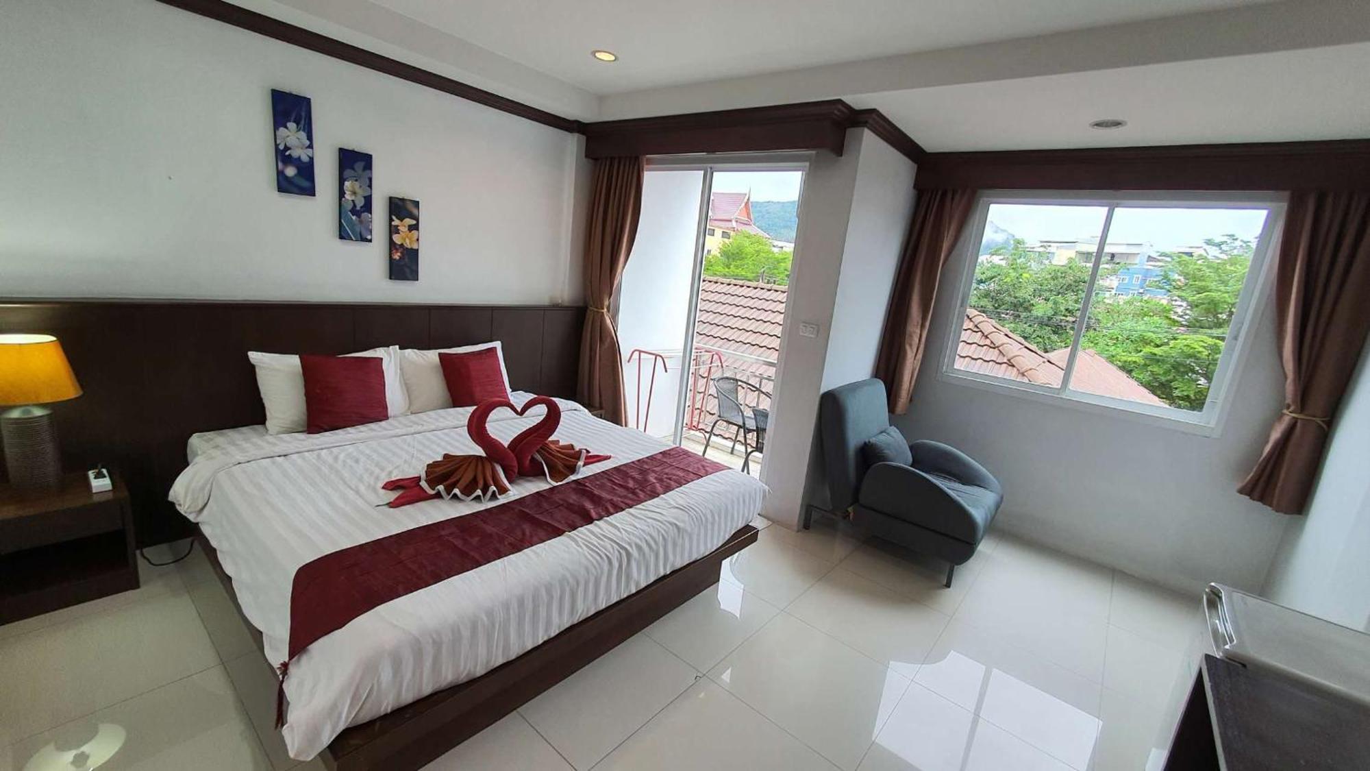 水果天堂旅馆 Hotell Patong Eksteriør bilde
